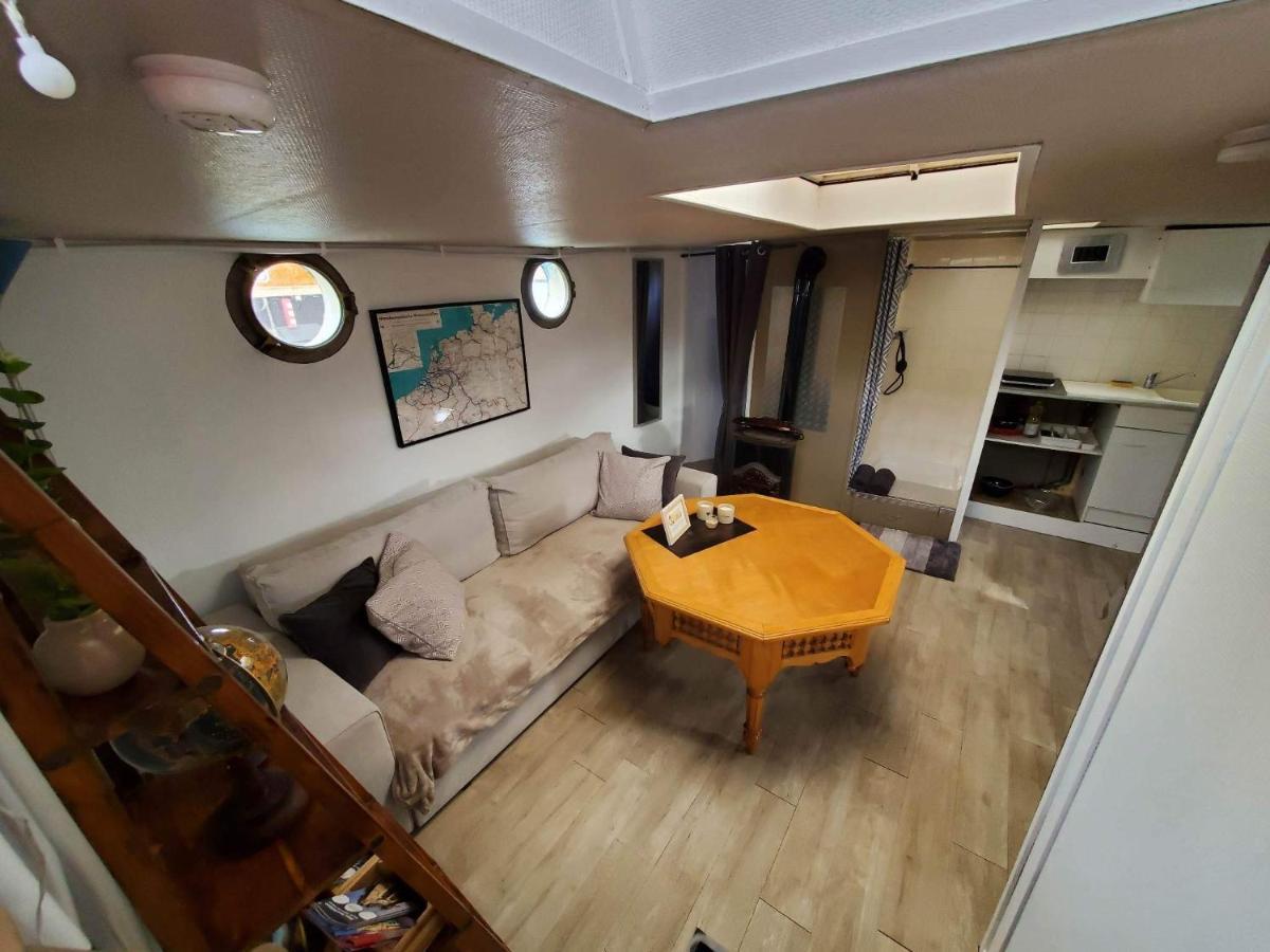 Peniche "Louise Michel" Sejournez Dans L'Appartement Du Capitaine, Offrez Vous Une Experience Inoubliable Au Fil De L'Eau Douai Exterior photo